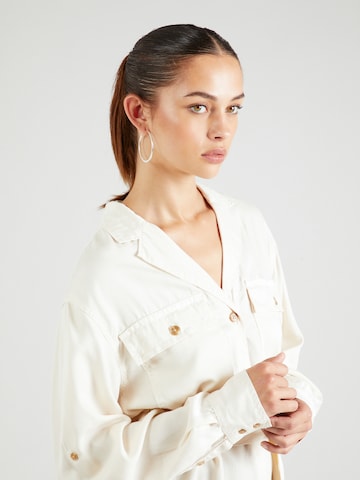 Pepe Jeans Between-Season Jacket 'ELIZA' in Beige