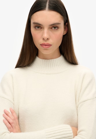 Superdry Sweater 'Essential' in White
