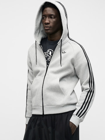 Giacca di felpa 'Adicolor' di ADIDAS ORIGINALS in grigio