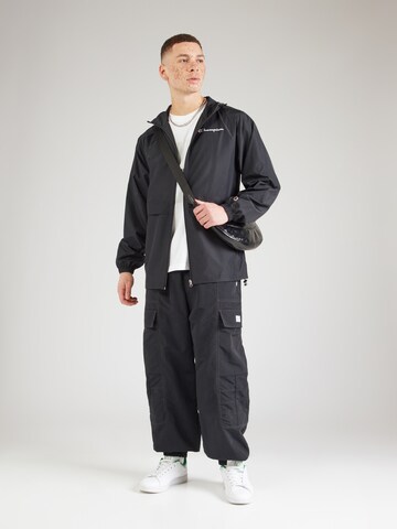 Champion Authentic Athletic Apparel Overgangsjakke i sort