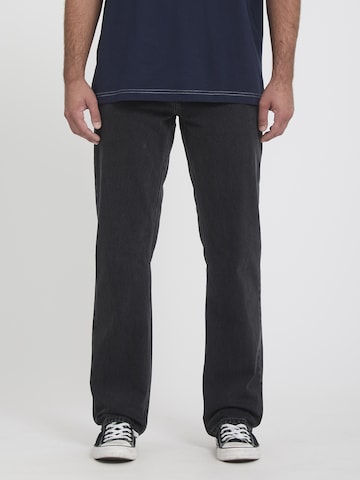 Volcom Regular Jeans 'Kinkade' in Black: front