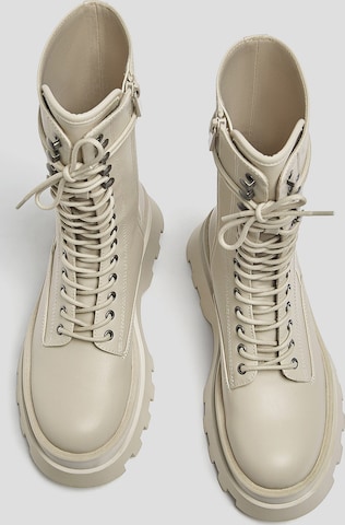 Pull&Bear Schnürstiefel in Beige