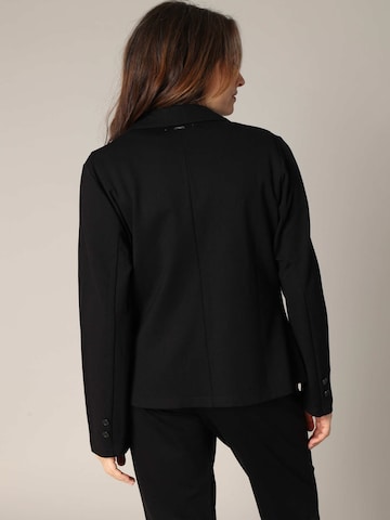 Deeluxe Blazer‌‌‌‌‌‌ in Schwarz