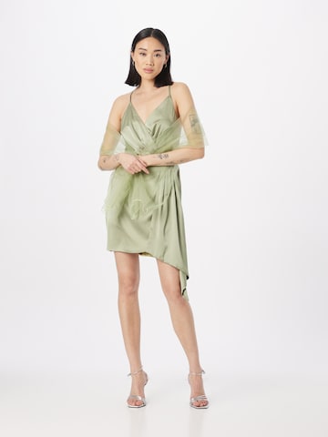 Robe de cocktail Unique en vert