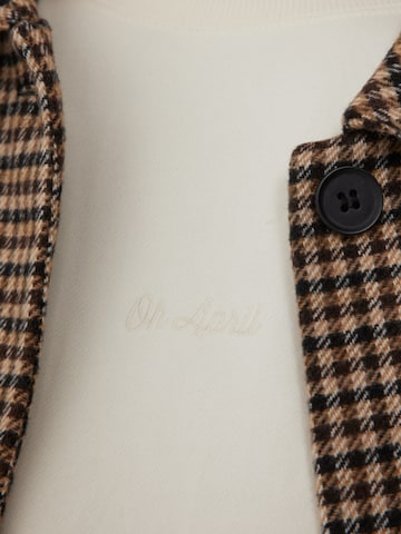 OH APRIL Mikina 'Good Karma' – bílá