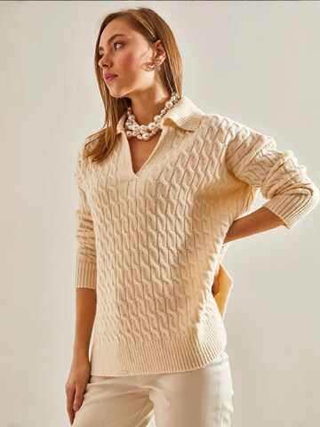 Pullover di Bianco Lucci in beige
