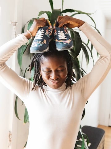 inkkas Sneaker low 'Joey - Vegan Premium Sneaker | Nachhaltig & Handgefertigt' in Mischfarben