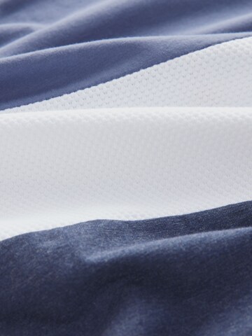 T-Shirt Next en bleu