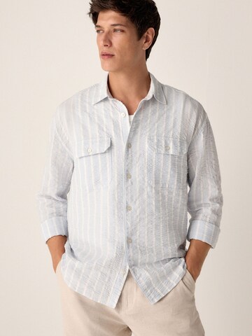Coupe regular Chemise Next en bleu : devant