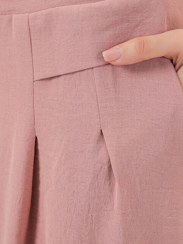 Wide leg Pantaloni con pieghe di Bigdart in rosa