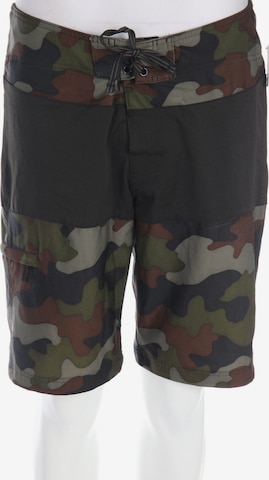 H&M Shorts in 31-32 in Green: front