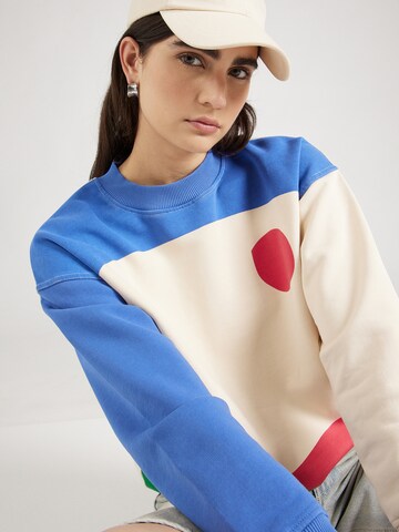 Sweat-shirt 'Abstract' Thinking MU en beige