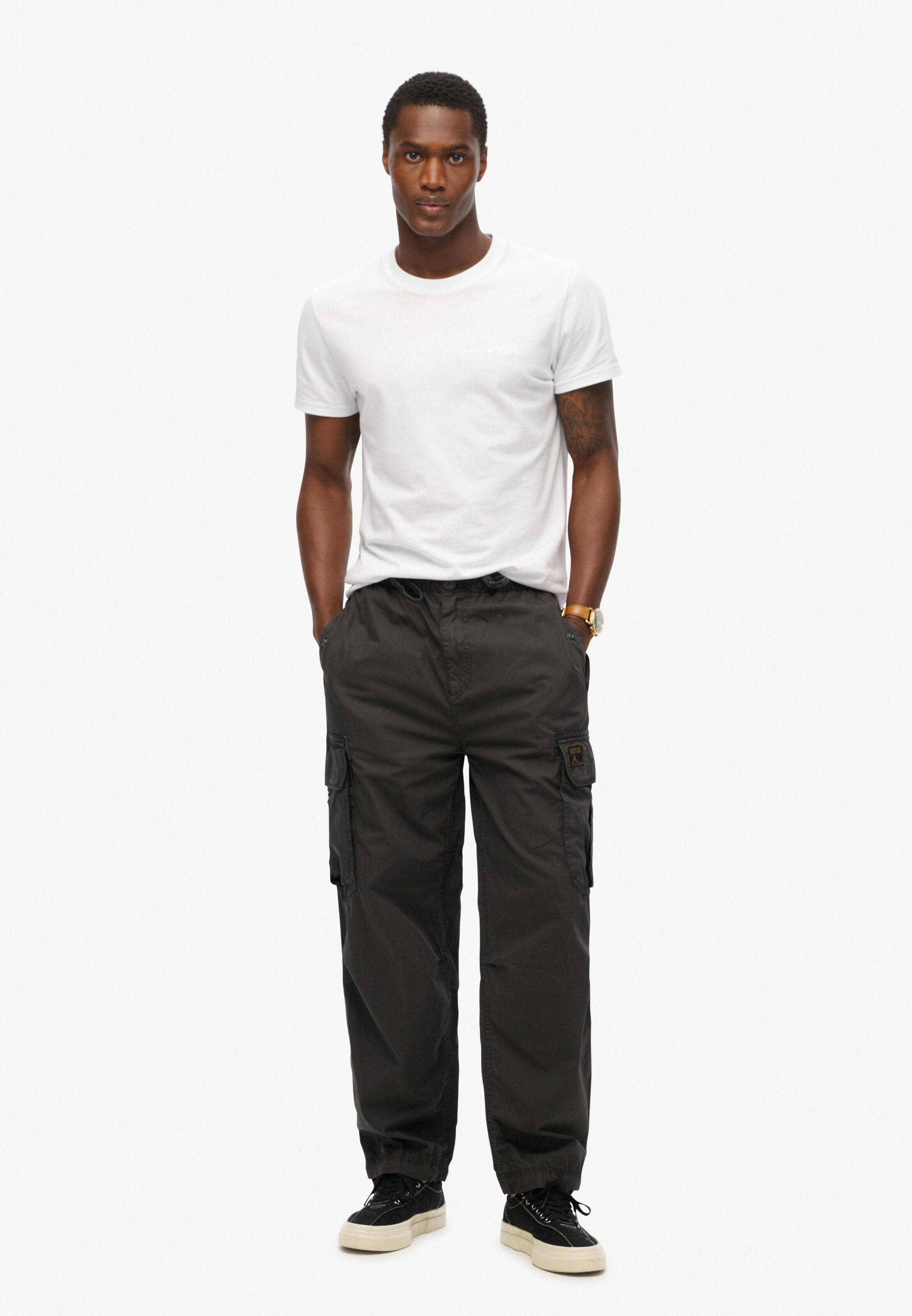 Superdry Loosefit Cargobroek in Grijs
