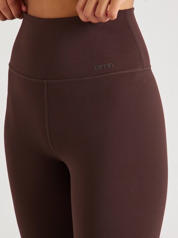 évasé Pantalon de sport 'Sense' aim'n en marron