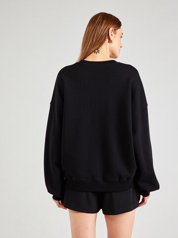 MYLAVIE by Sarah Harrison Sweatshirt i svart