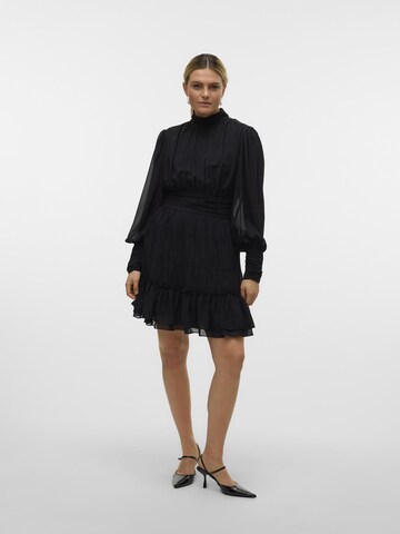 VERO MODA Kjole 'Birdie' i sort