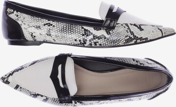 Asos Flats & Loafers in 41,5 in White: front