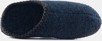 Minnetonka Slipper 'Winslet' in Blau