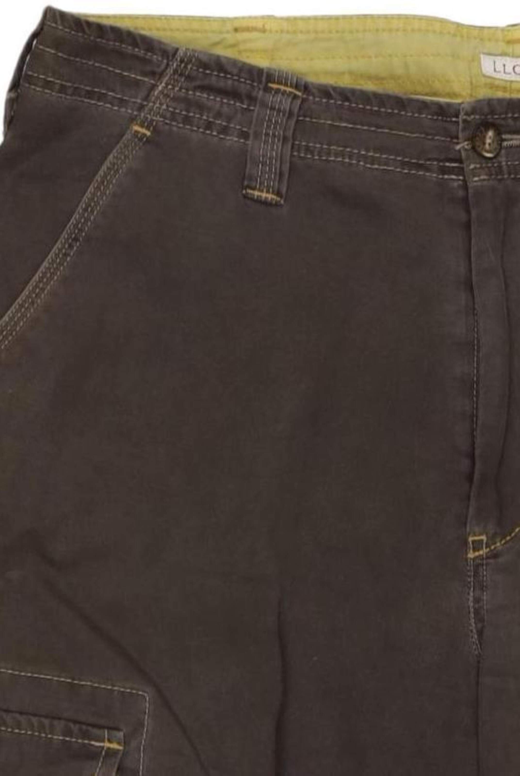 LLOYD Shorts in 29-30 in Brown
