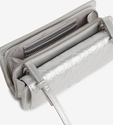 Calvin Klein Crossbody Bag in Silver