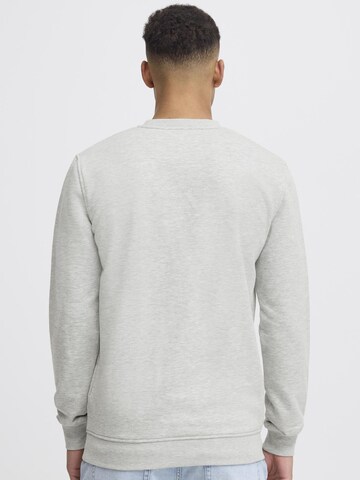 INDICODE JEANS - Sweatshirt 'Playtor' em cinzento