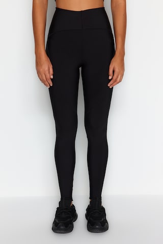 Skinny Leggings Trendyol en noir : devant