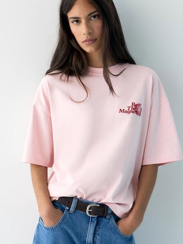 Tricou de la Pull&Bear pe roz