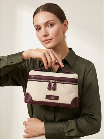 Borsa a tracolla 'Borsa a Mano Strutturata Diana & Co Firenze con Tracolla Regolabile e Dettagli Ecopelle' di Diana&Co. in rosso