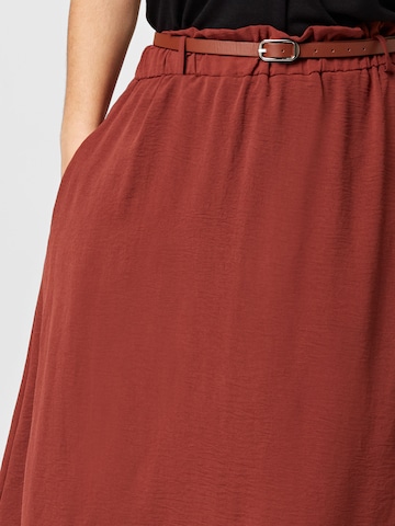 ABOUT YOU Curvy Skirt 'Pace' in Red