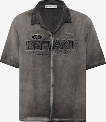 juoda Dandalo Patogus modelis Marškiniai: priekis