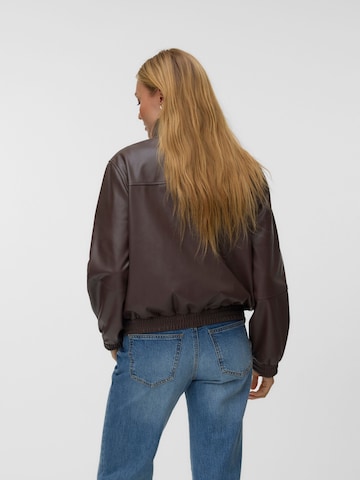 VERO MODA Between-season jacket 'VMCaiaava' in Brown