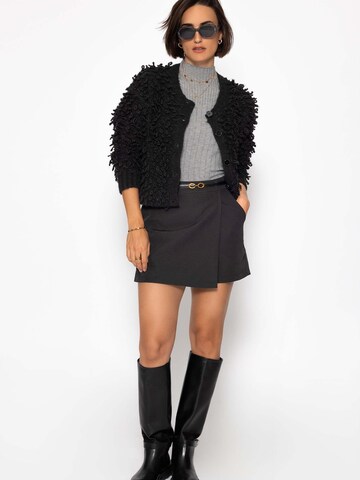SASSYCLASSY Oversizestrickjacke‌‌‌‌‌‌‌‌‌ in Schwarz: Vorderseite