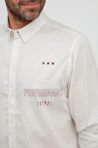 FQ1924 Regular fit Button Up Shirt in White
