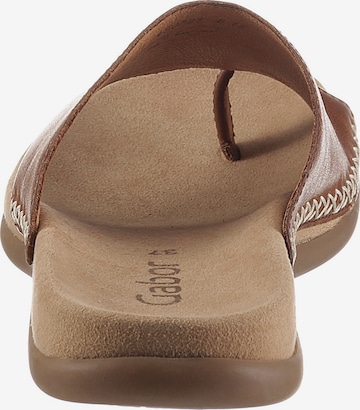 GABOR Teenslipper in Bruin