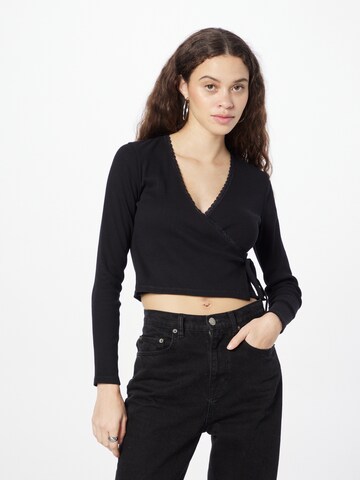 Superdry Shirt in Black: front