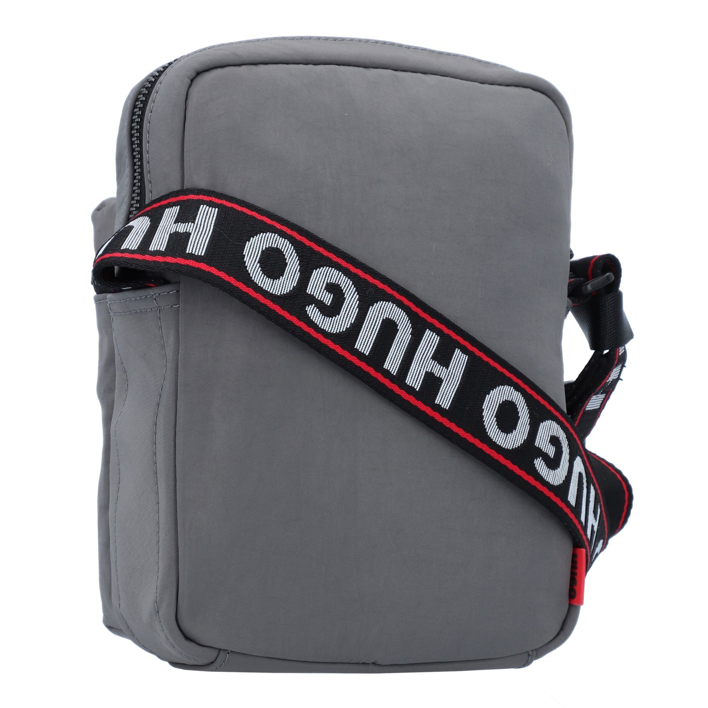 HUGO Umhängetasche 'Quentyn' in Grau