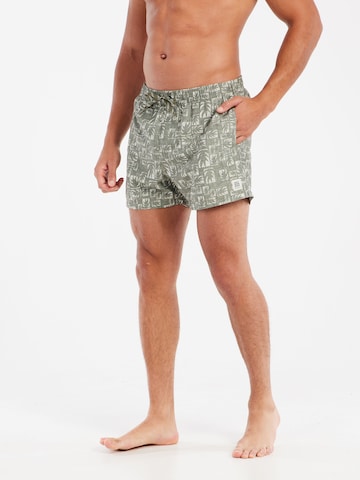 PROTEST Badeshorts 'PRTTifton' in Grün