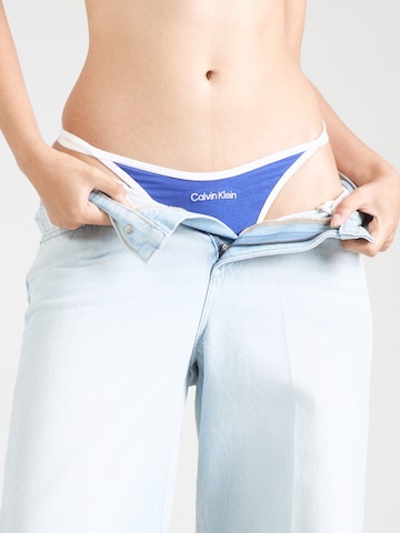 Calvin Klein Underwear Tanga – modrá