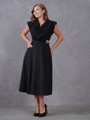 Robe WOMAN VISION en noir