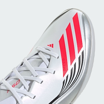 Chaussure de foot 'F50 Messi League' ADIDAS PERFORMANCE en blanc