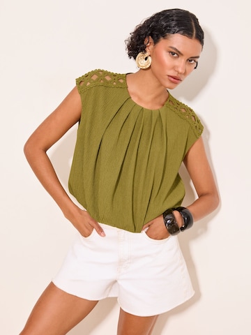 Lipsy Blouse in Groen: voorkant