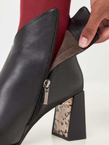 Bottines CESARE GASPARI en noir