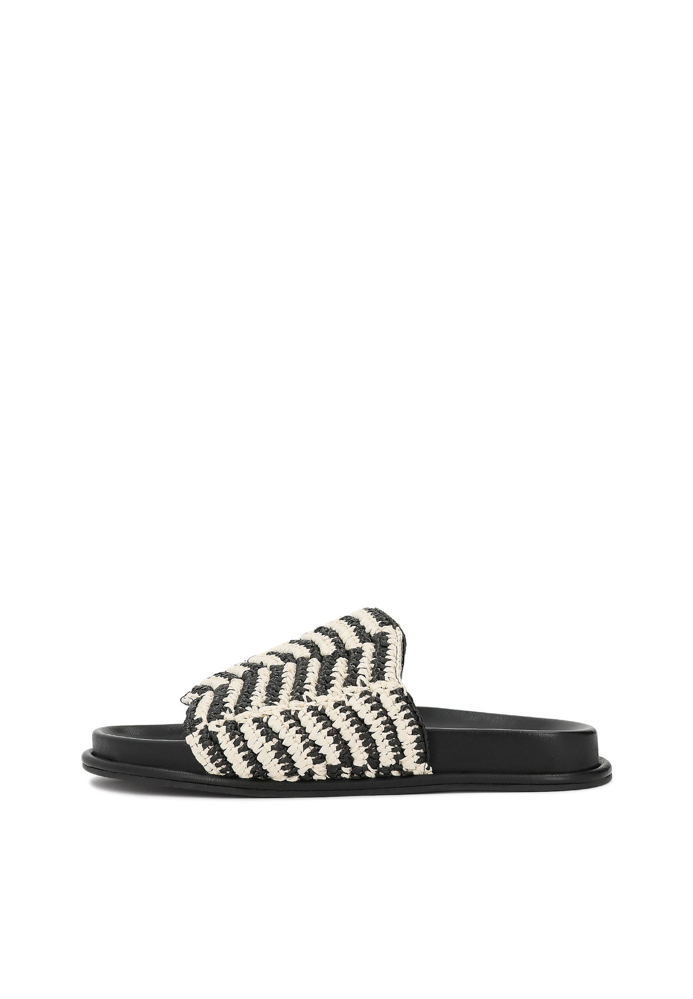 Mule Kazar en noir : devant