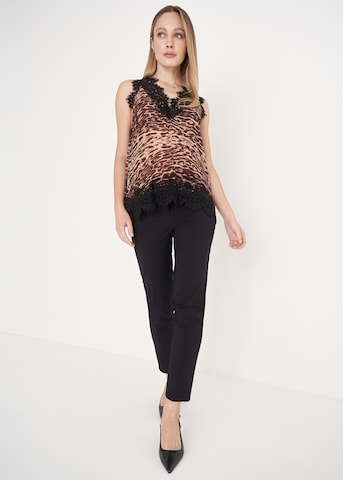 Regular Pantalon 'SCARLETT' Camomilla en noir : devant