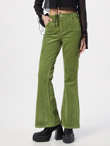BDG Urban Outfitters Rozkloszowany krój Spodnie w kolorze zielony: przód