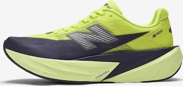 Chaussure de course 'FuelCell Rebel v5' new balance en jaune : devant