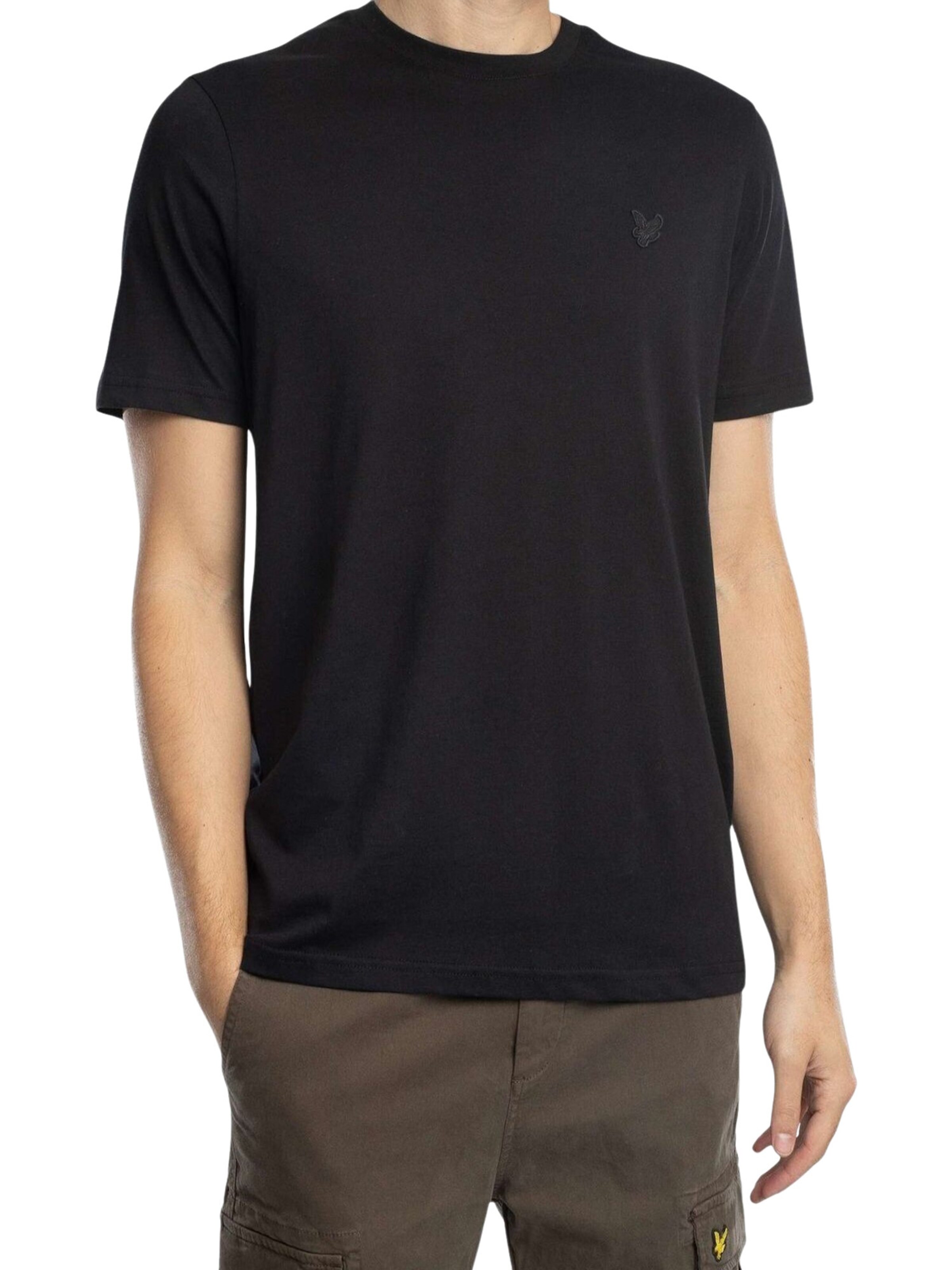Lyle & Scott Shirt in Black: front