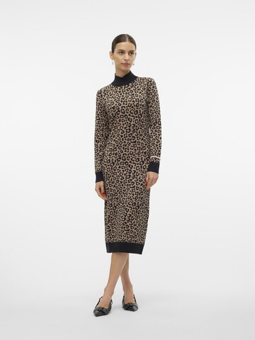 Robes en maille 'Aria' VERO MODA en beige : devant