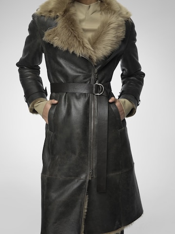 V S P Vinterfrakke 'Lyza' i brun