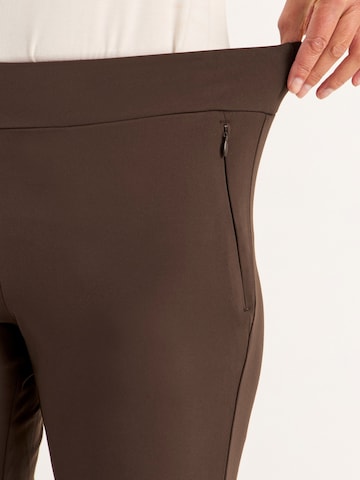 évasé Pantalon Cellbes of Sweden en marron
